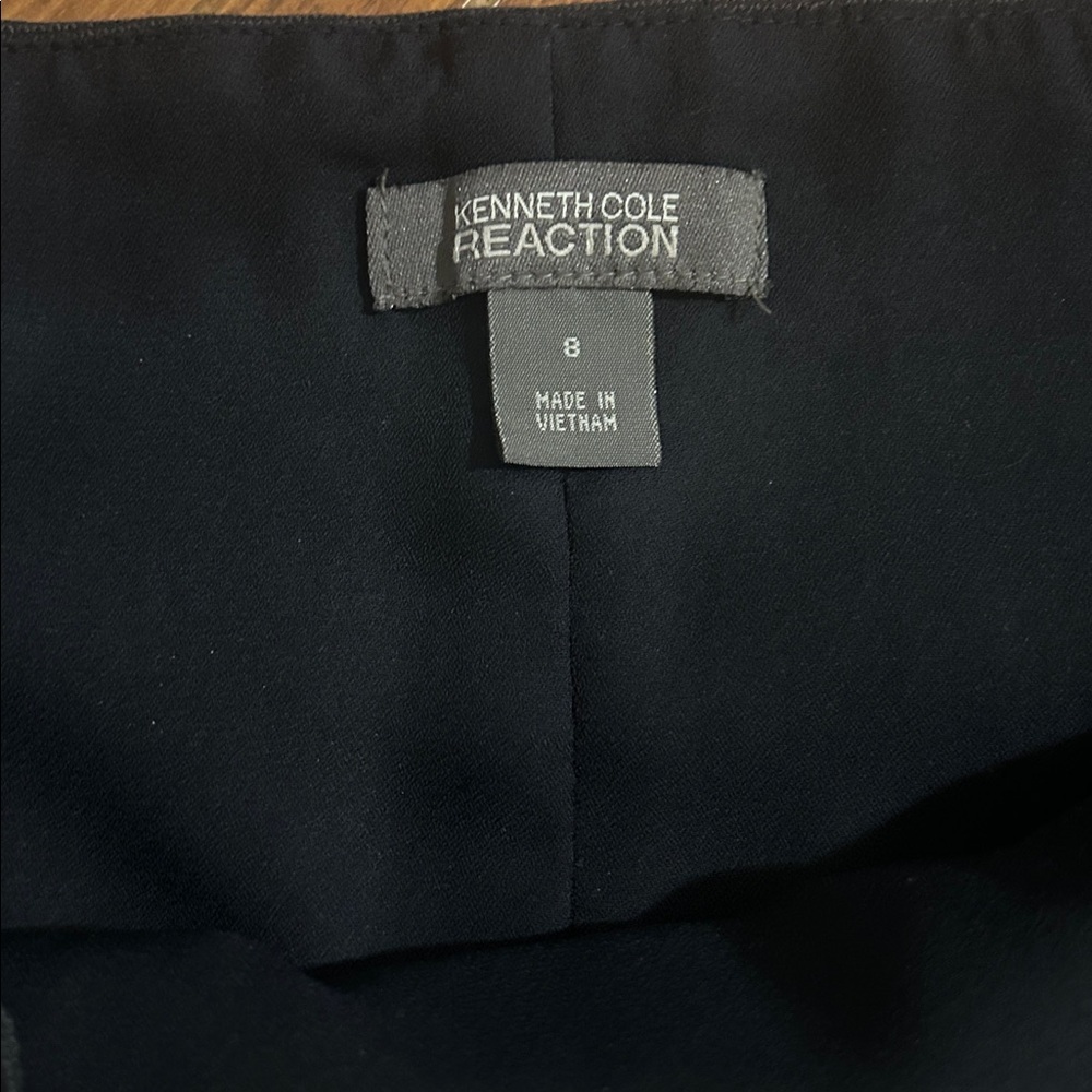Kenneth Cole Reaction Classic Black Pencil Skirt - Picture 2 of 9